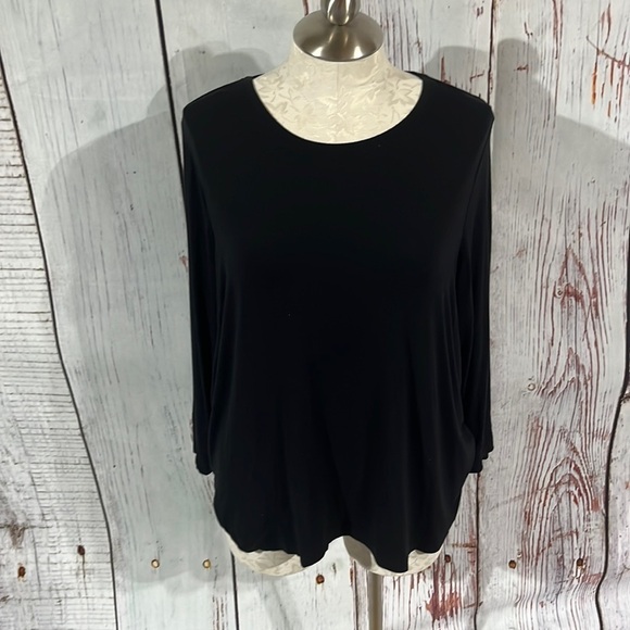 Old Navy black long sleeve size XXlarge . - Picture 1 of 9